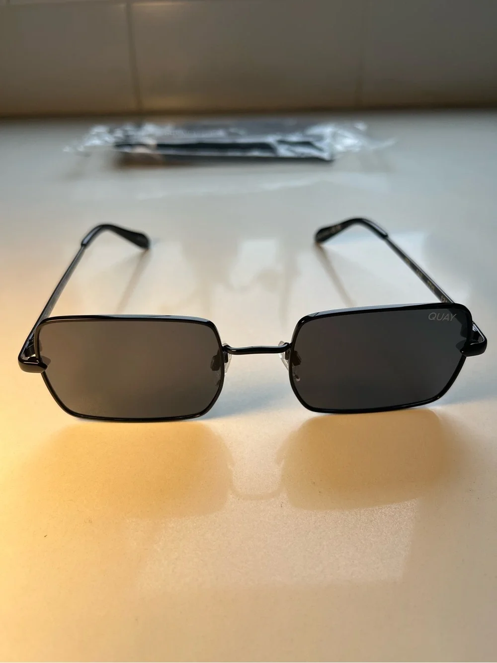 QUAY TTYL Rectangle Sunglasses in Black - Polarized - NWT